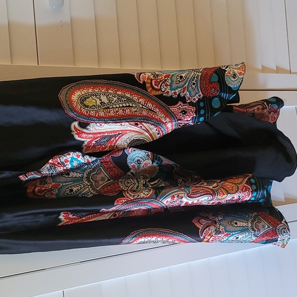 Tiffany Strapless Paisley Gown - Picture 3 of 4